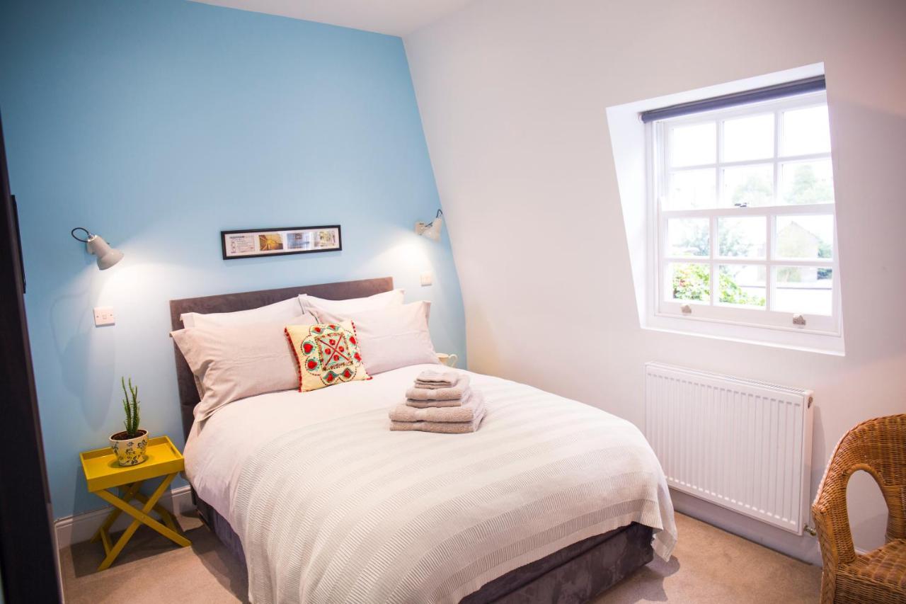 Luxury Bed Just Off The Canal Hotel London Exterior photo
